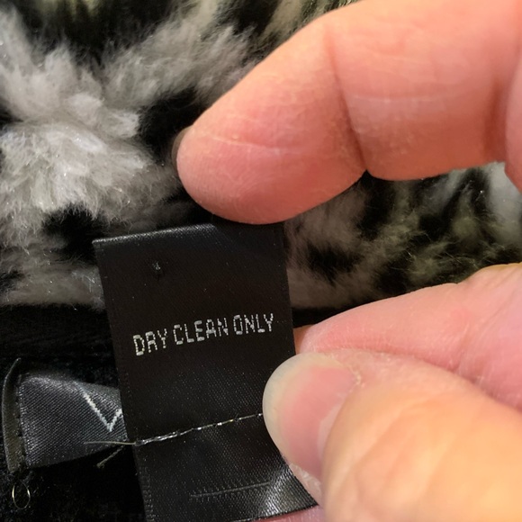 Leopard print faux fur Sweater coat with front zip and collar - Picture 6 of 10